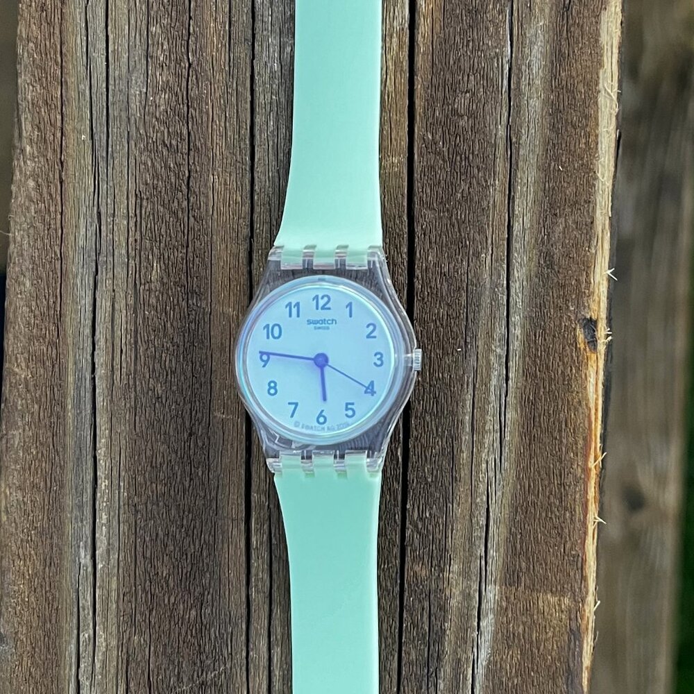 Swatch Casual Green Unisex Watch - Like NEW